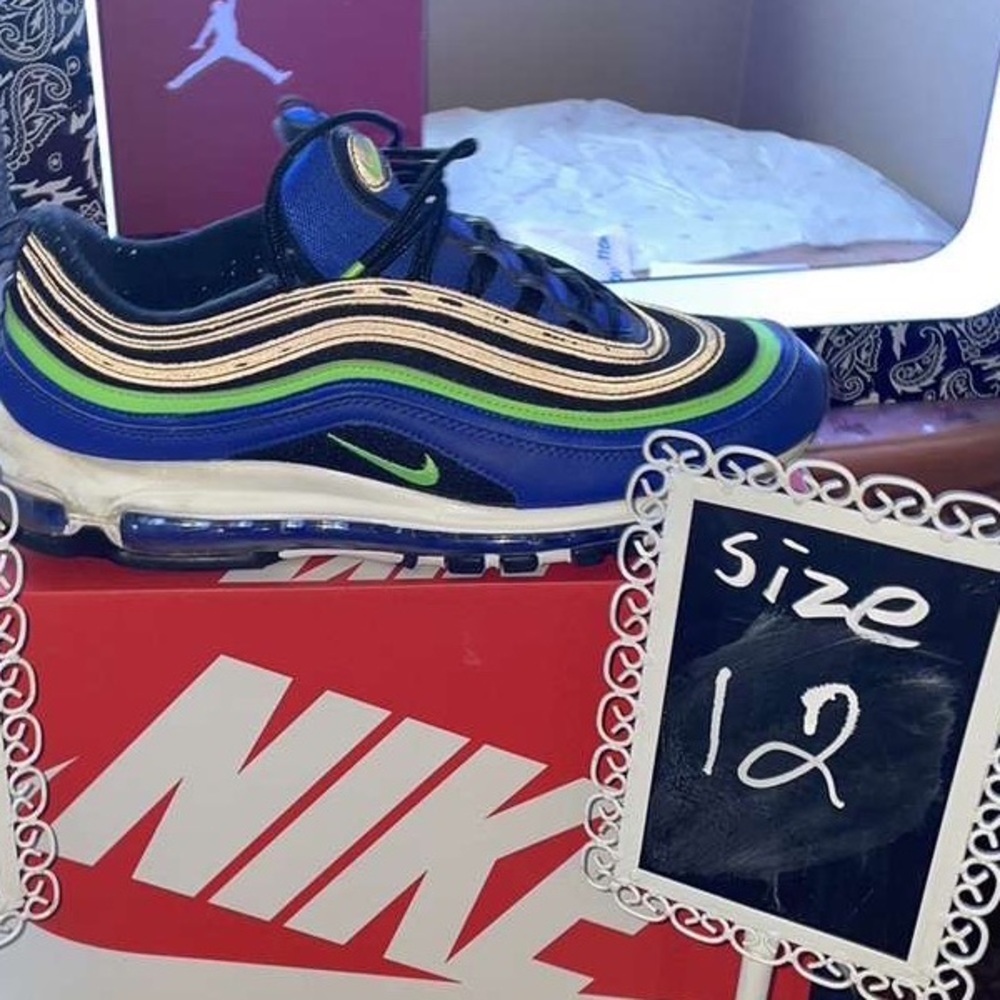 Airmax 95 size 12